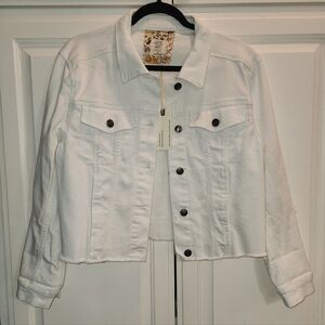 Matilda Jane Good Hart White Distressed Cropped Denim Jacket Size M